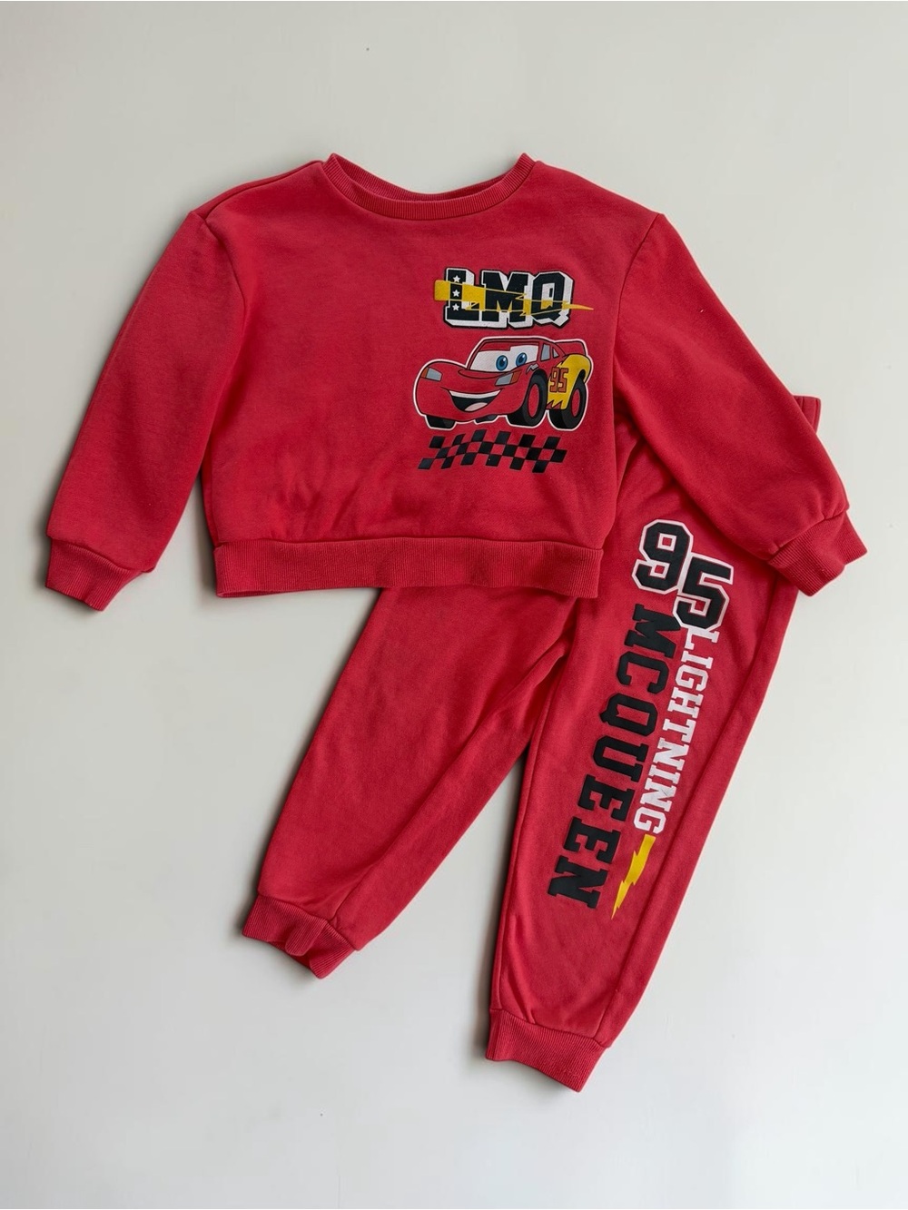 DISNEY PIXAR VGUC Cars Lightening McQueen 2PC Crewneck Sweatshirt Sweapants Set